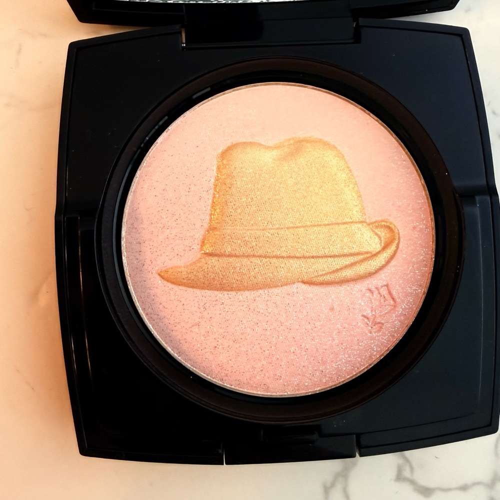 Lancôme Golden Hat Illuminating Smooth Powder NIB - Picture 2 of 6